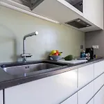 Suite Home Ladispoli 公寓