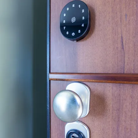 Suite Home Ladispoli ラディスポリ